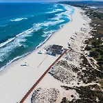Modern And Historical Refuge, 5 Min From The Sea Appartement