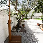 Modern And Historical Refuge, 5 Min From The Sea Appartement Siniscola