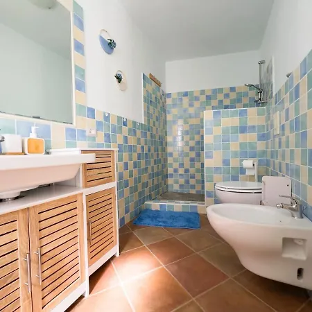 Apartament Modern And Historical Refuge, 5 Min From The Sea *
